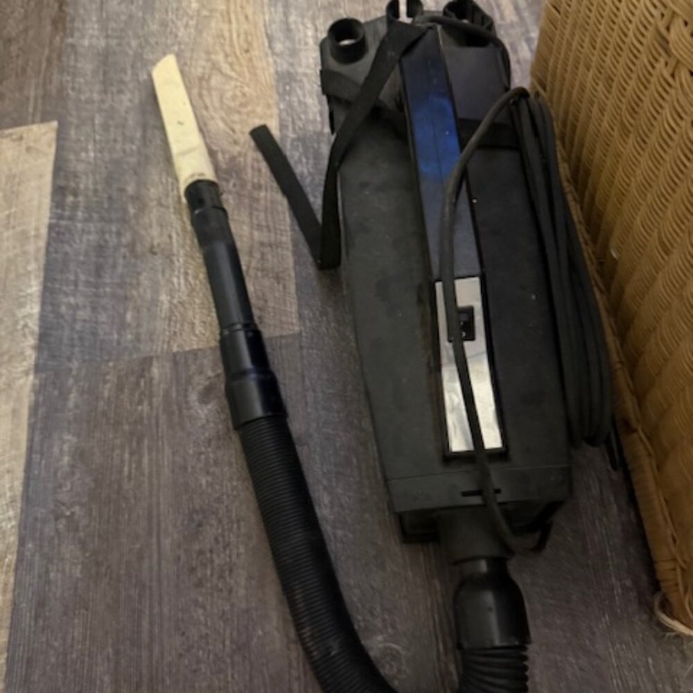 VACCUUM